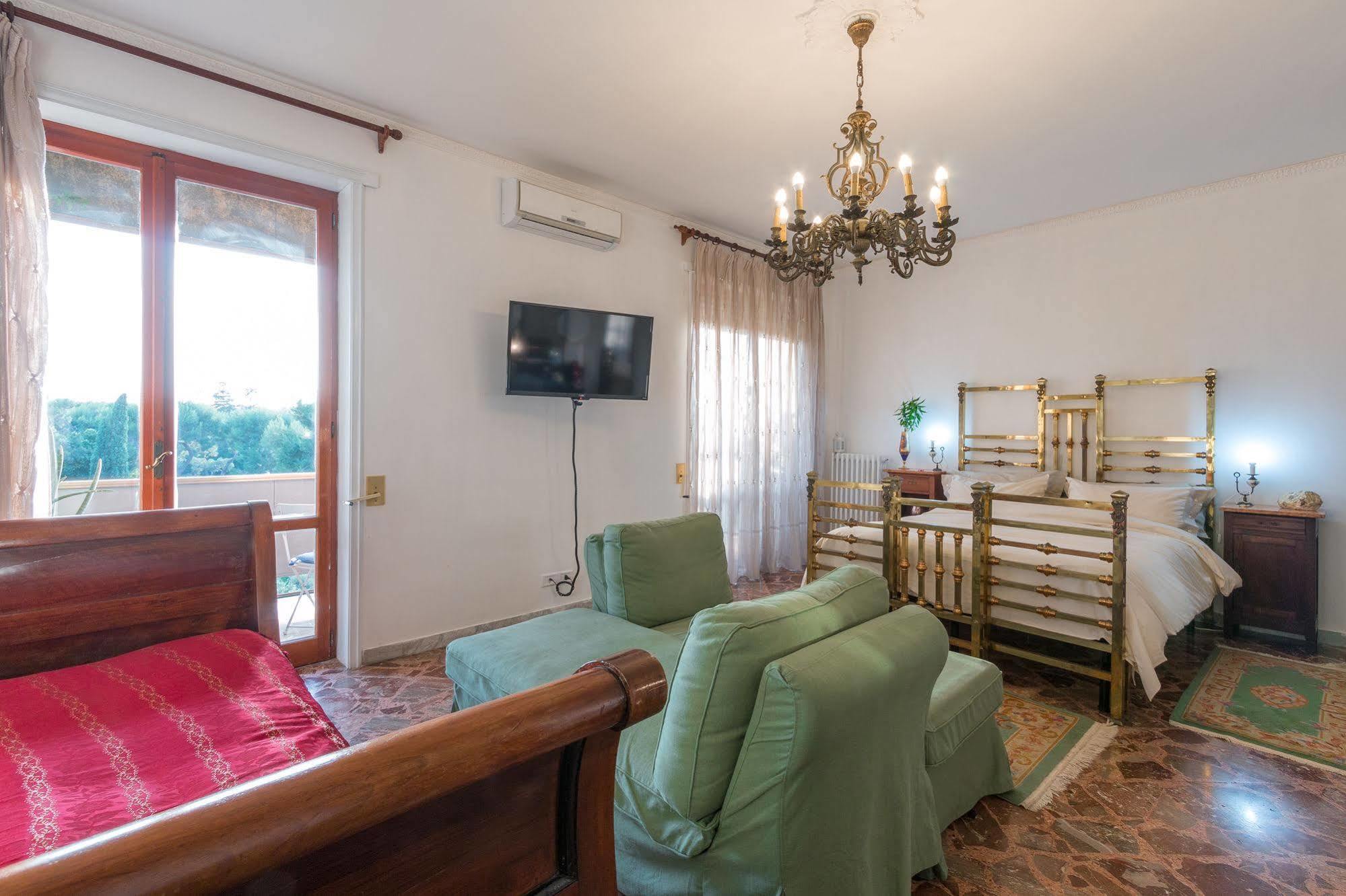 레체 Larala' B&B 외부 사진