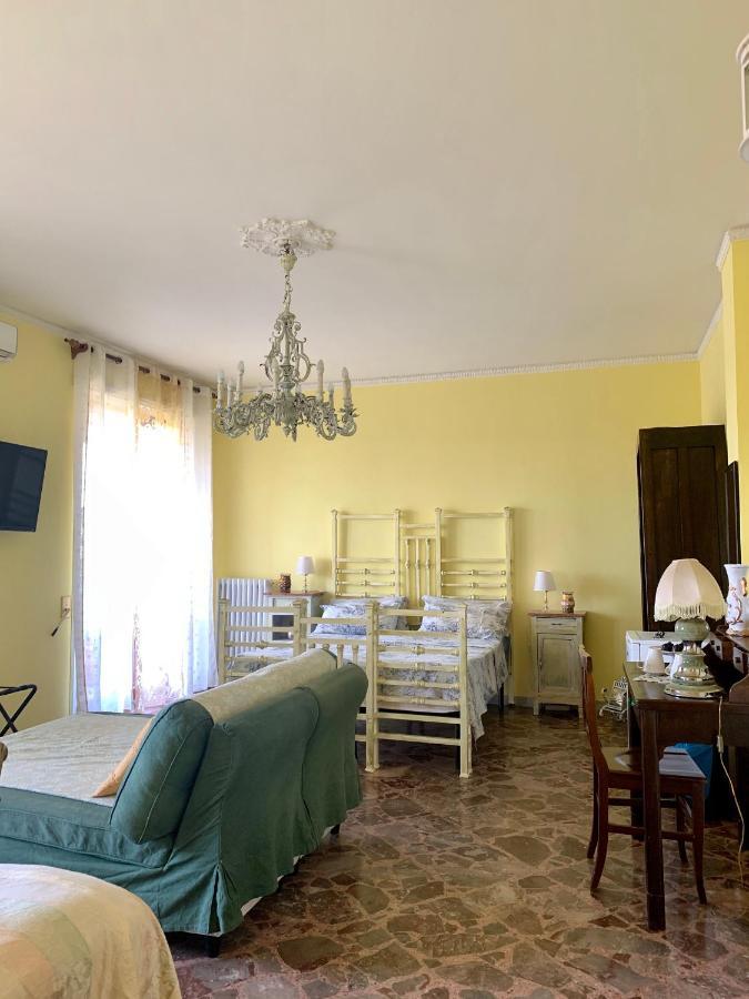 레체 Larala' B&B 외부 사진